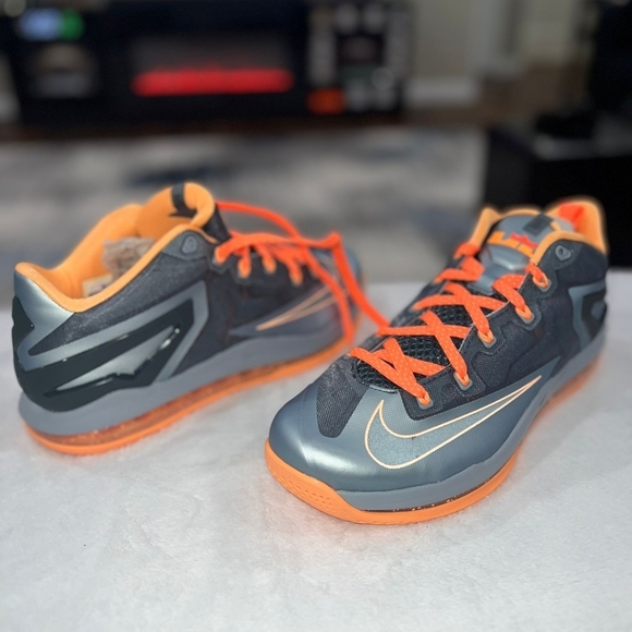 nike lebron 11 low Grey